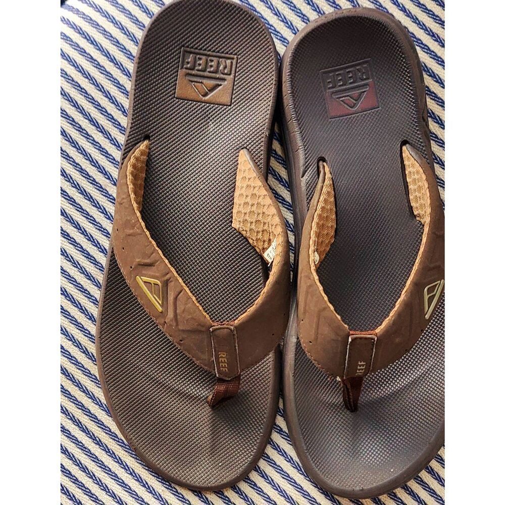 Reef thong flip flops
